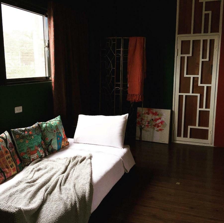 麵包樹舍 Breadfruit B&B Guangfu Exterior foto
